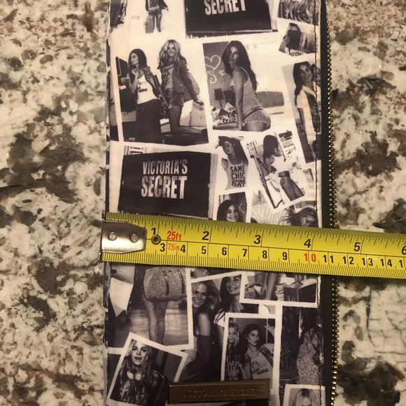 Victoria’s Secret Wallet. - Picture 7 of 7